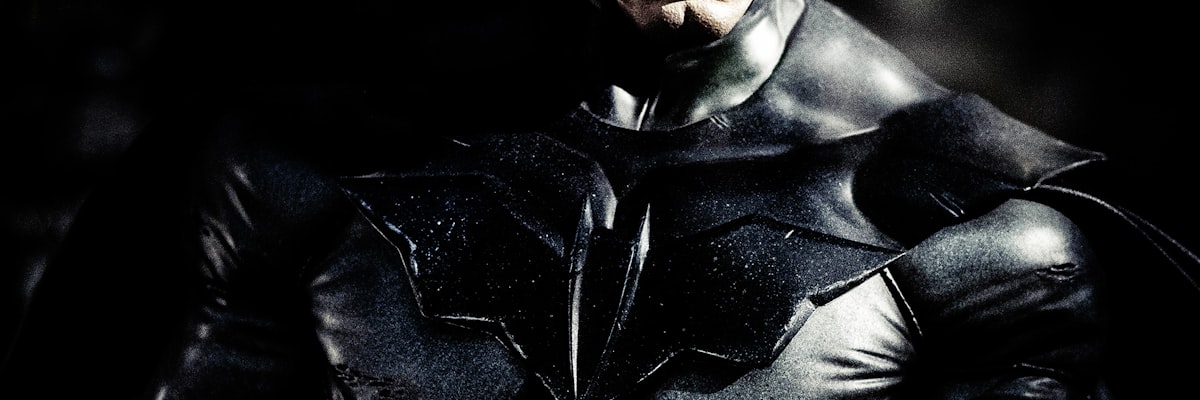 编辑精选大片《奥本海默》震撼原子弹爆炸艺术海报